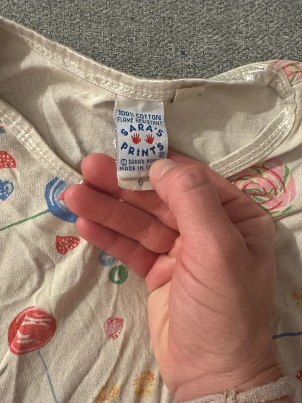 5/$15- Kids Cream Candy-Print Long Sleeve Nightgown
